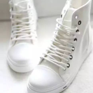 wash white sneakers tips and tricks