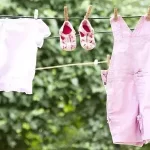 How to wash newborn clothes?