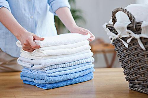 How to hand wash delicate clothes