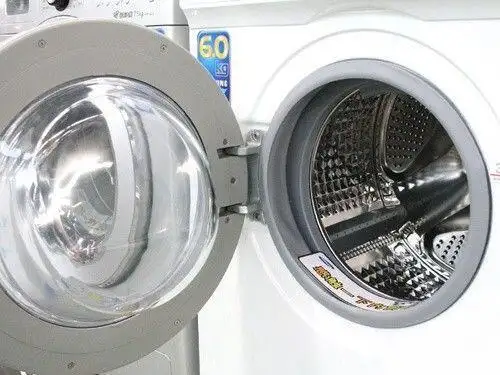 How to put laundry detergent in washing machine