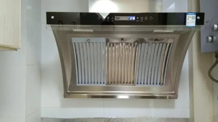 How to clean grease off stainless steel range hood