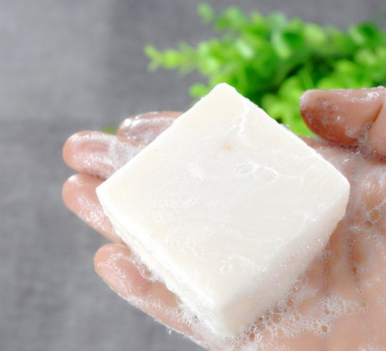 How to use bar soap on body